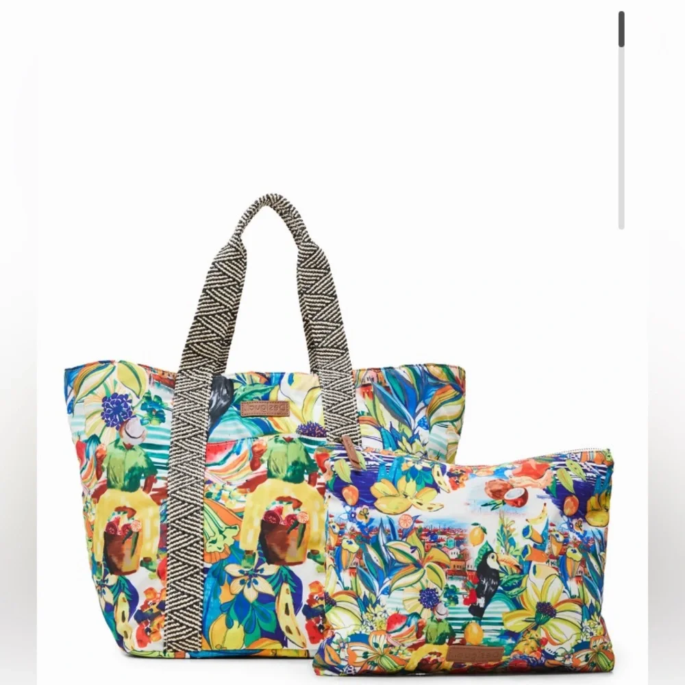 Desigual BEACH BAG REVERSIBLE - BNWT - on sale! 🥳 include a sling bag - Picture 6 of 8